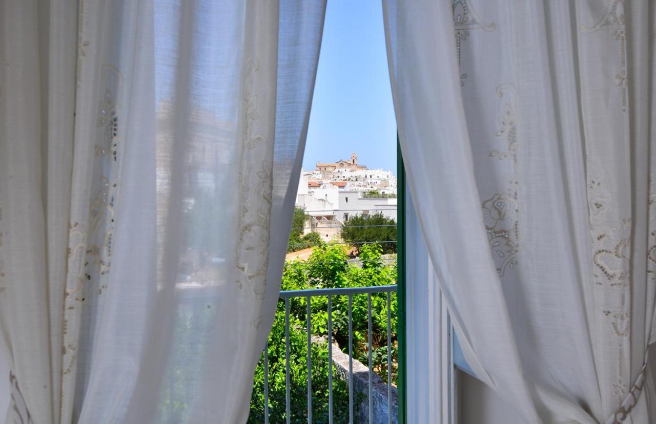 Palazzo Greco - Luxury Apartments With Sea-View 오스투니 외부 사진